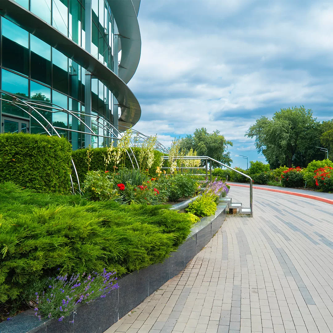 Flint MI Commercial Landscaping Company